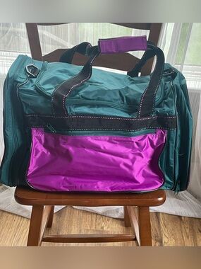 Teal and Fuchsia Women's Travel Tote Bag